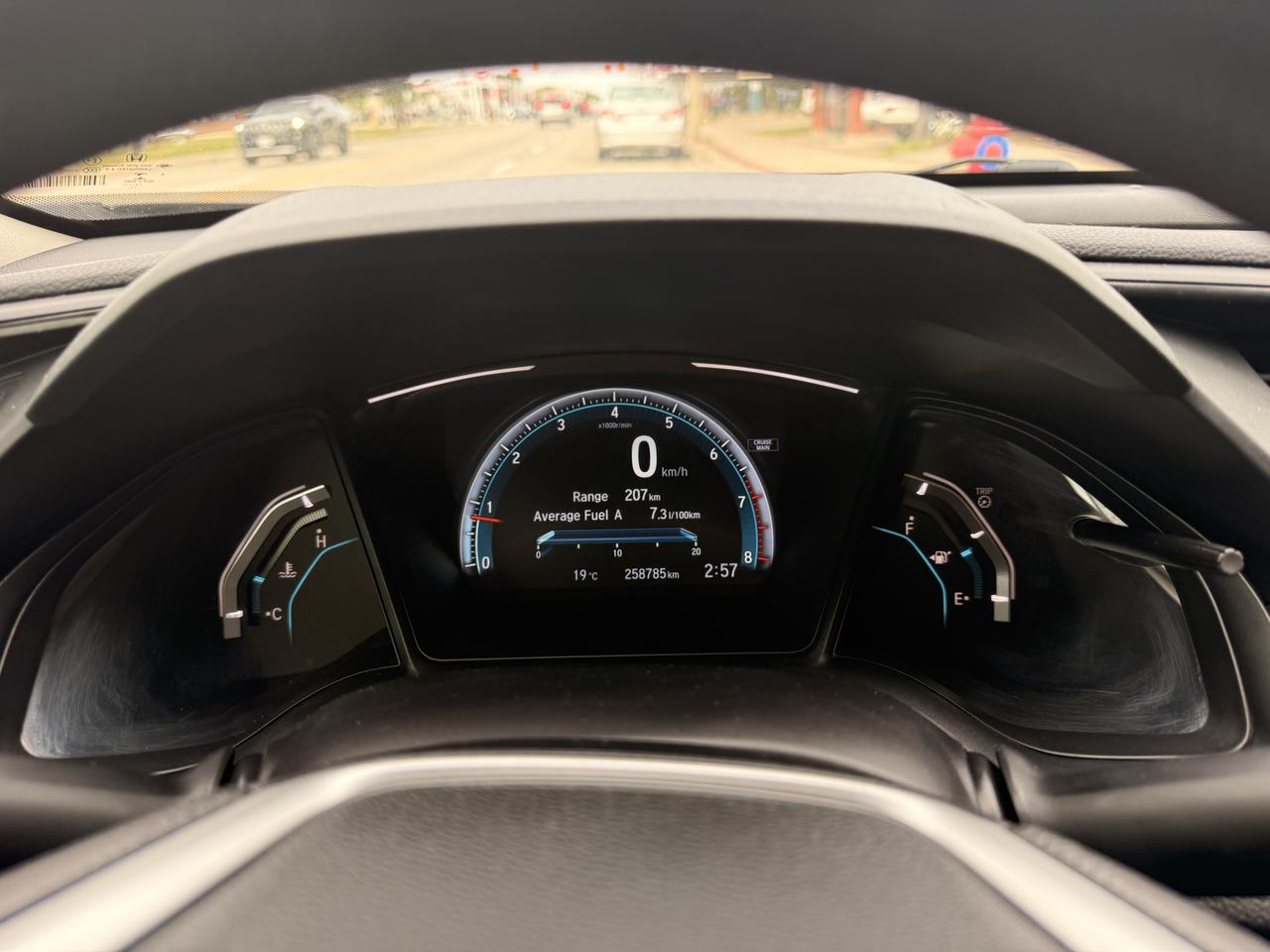 2017 Honda Civic 4dr Man LX Photo