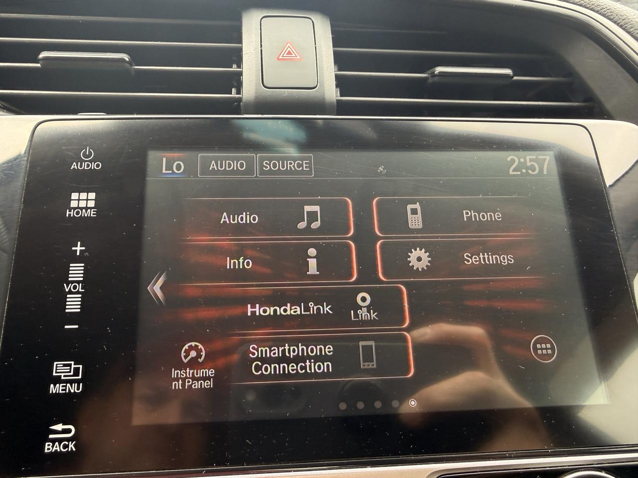 2017 Honda Civic 4dr Man LX Photo