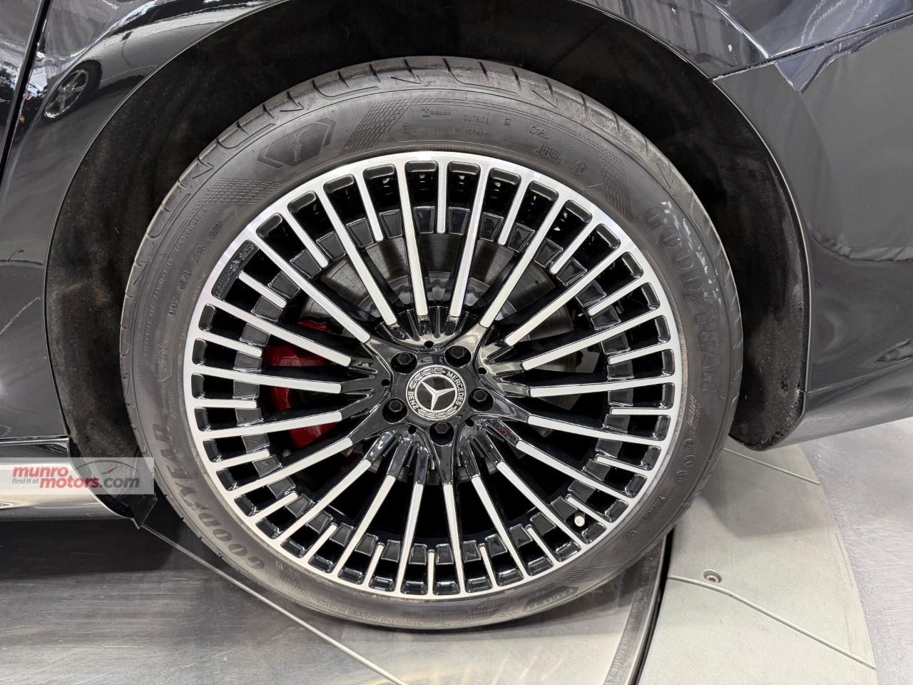 2022 Mercedes-Benz E-Class EQS 580 4MATIC Sedan Photo