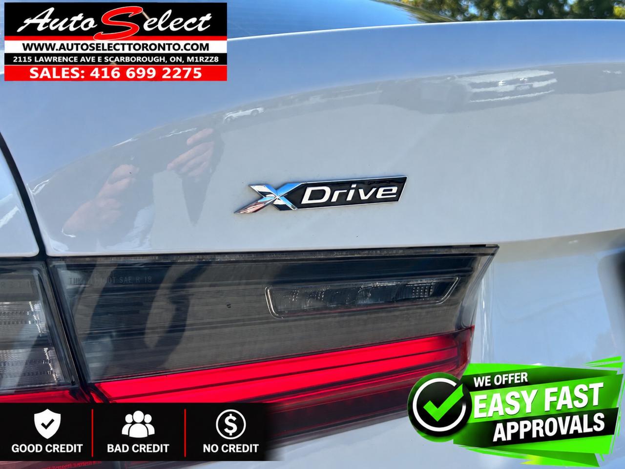 2021 BMW 330i xDrive AWD - Apple Carplay - Technology Pkg - Well Mainta Photo