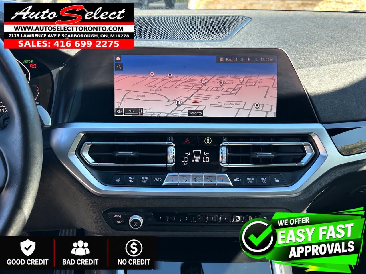 2021 BMW 330i xDrive AWD - Apple Carplay - Technology Pkg - Well Mainta Photo