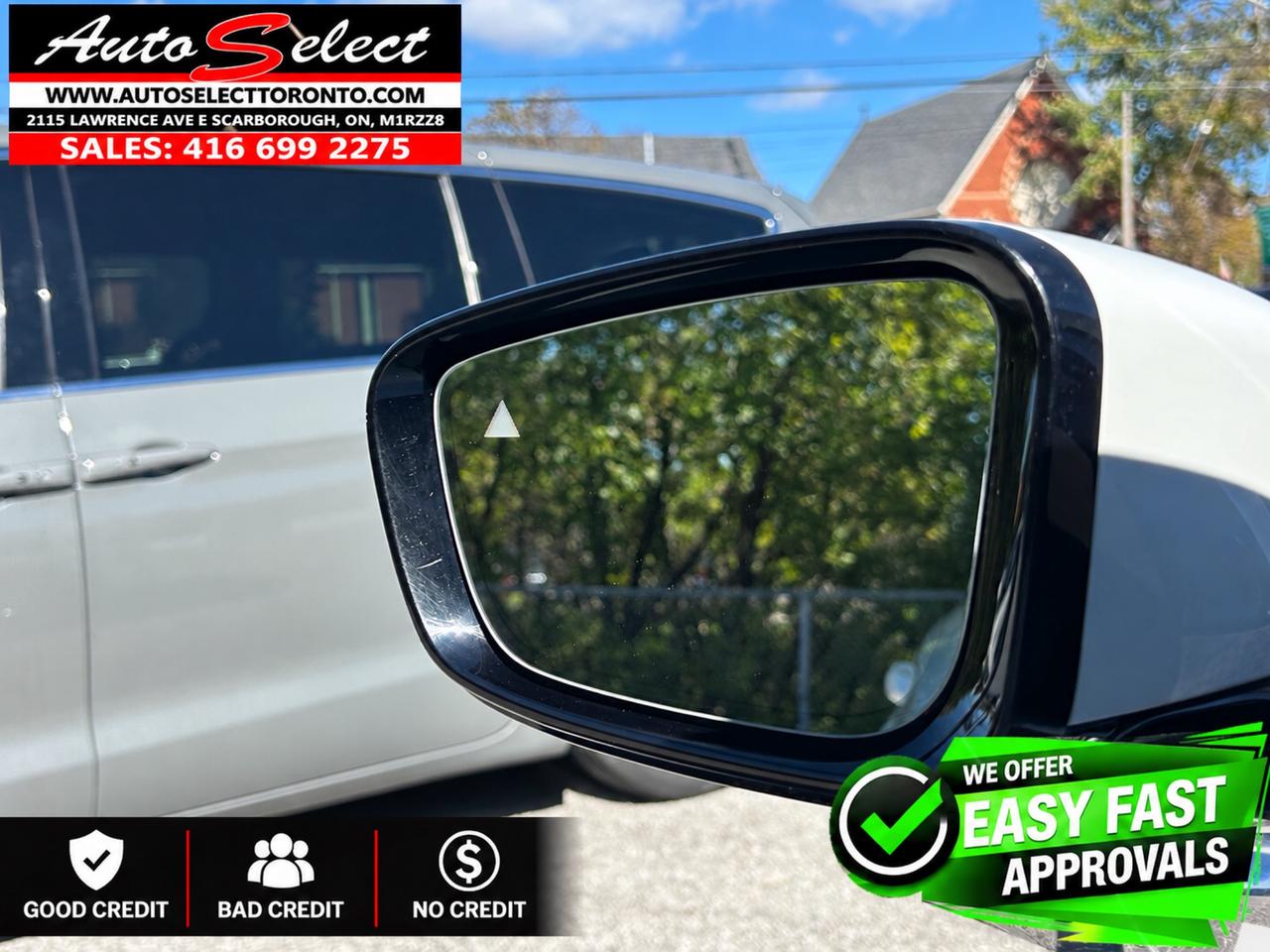 2021 BMW 330i xDrive AWD - Apple Carplay - Technology Pkg - Well Mainta Photo