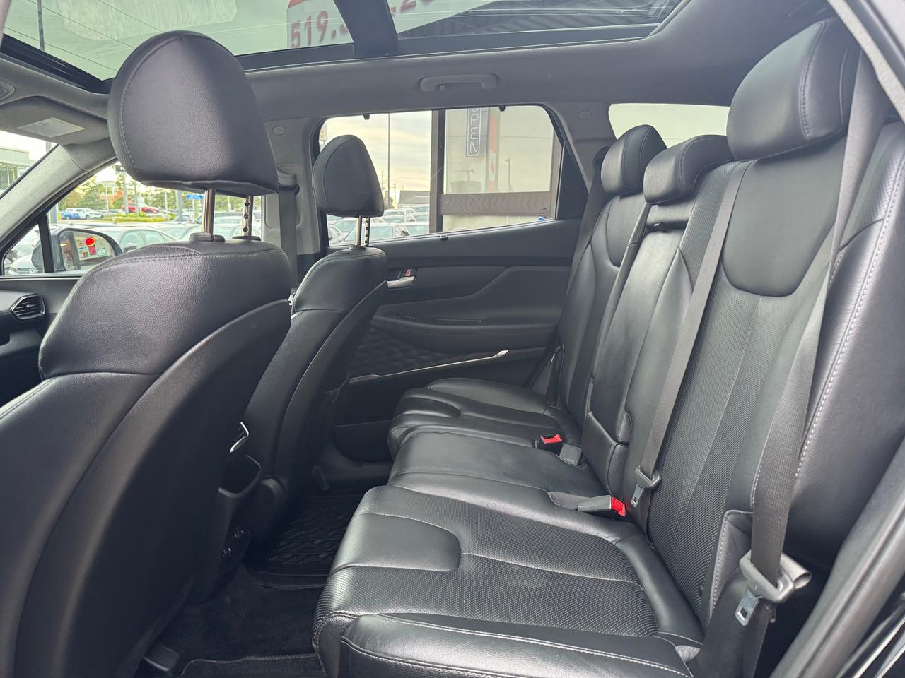 2019 Hyundai Santa Fe Ultimate 2.0 LOADED | ONE OWNER | ACCIDENT FREE Photo