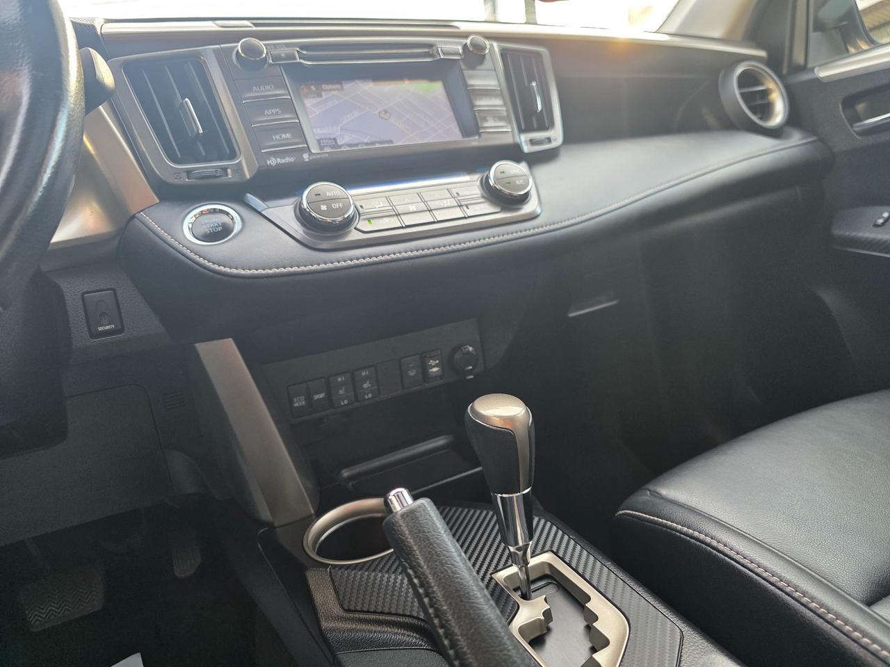 2015 Toyota RAV4 Limited AWD | Loaded | One Owner | Accident Free Photo