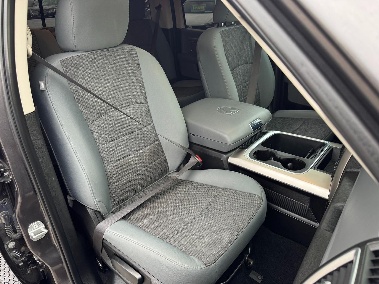 2019 RAM 1500 Classic Warlock 4x4 Crew 5.7L V8 HEMI+Tinted+Remote Start Photo