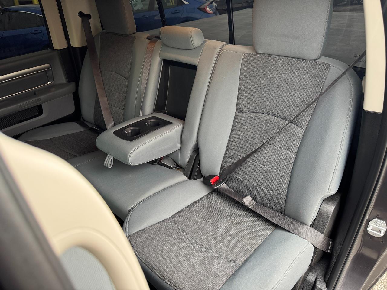 2019 RAM 1500 Classic Warlock 4x4 Crew 5.7L V8 HEMI+Tinted+Remote Start Photo