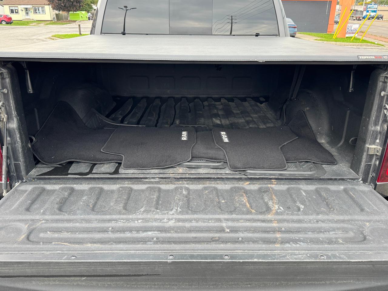 2019 RAM 1500 Classic Warlock 4x4 Crew 5.7L V8 HEMI+Tinted+Remote Start Photo