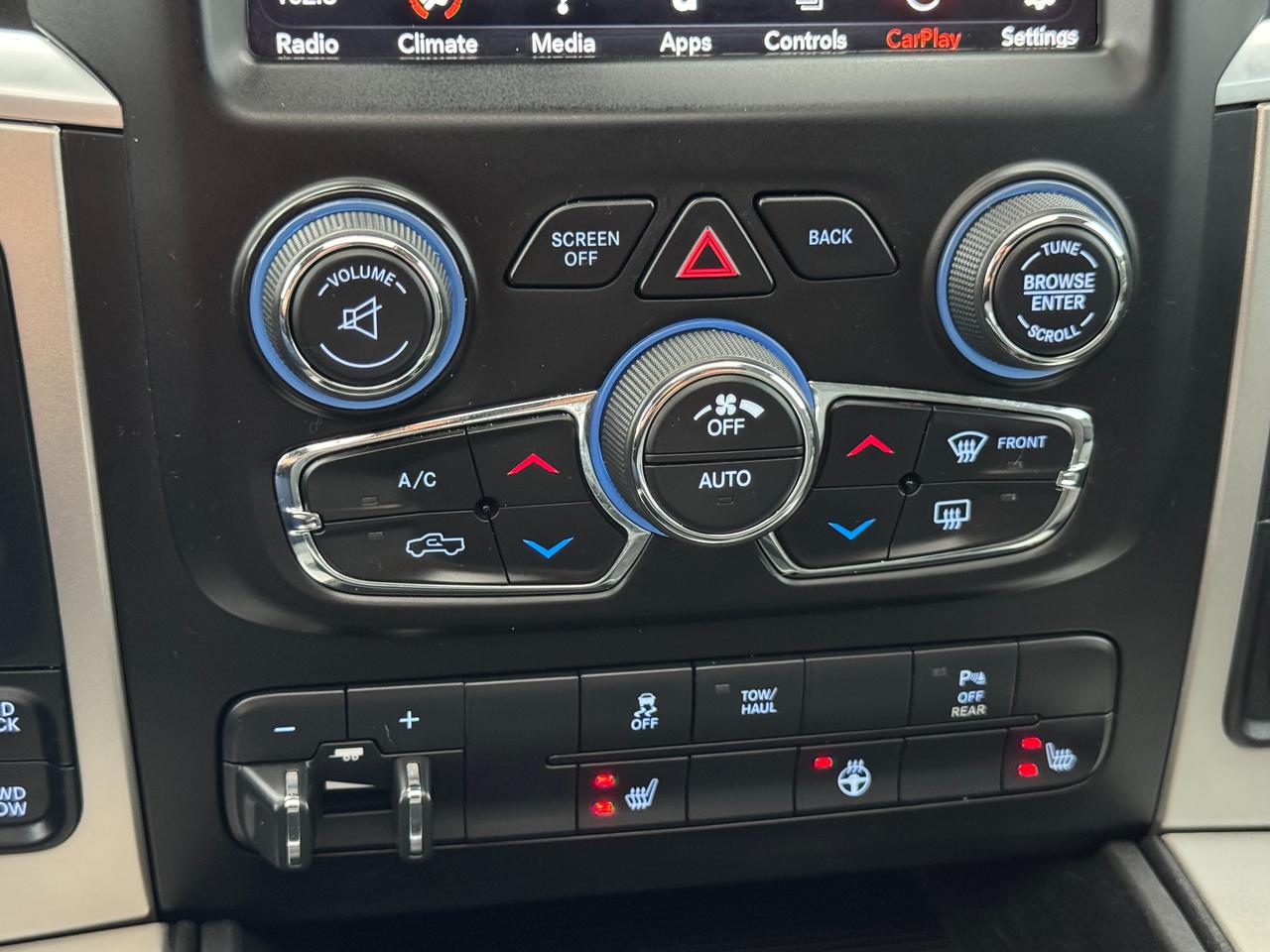 2019 RAM 1500 Classic Warlock 4x4 Crew 5.7L V8 HEMI+Tinted+Remote Start Photo