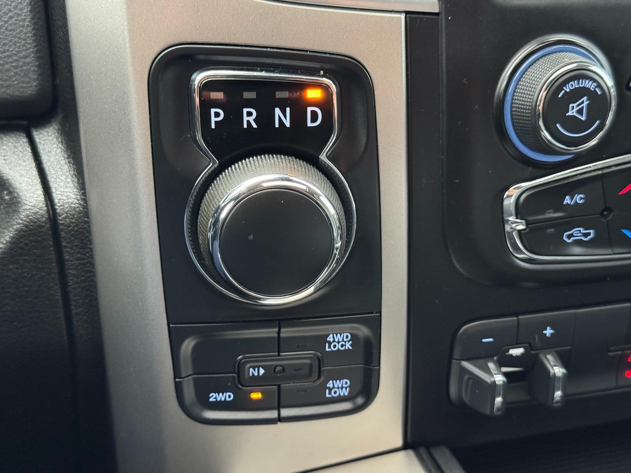 2019 RAM 1500 Classic Warlock 4x4 Crew 5.7L V8 HEMI+Tinted+Remote Start Photo