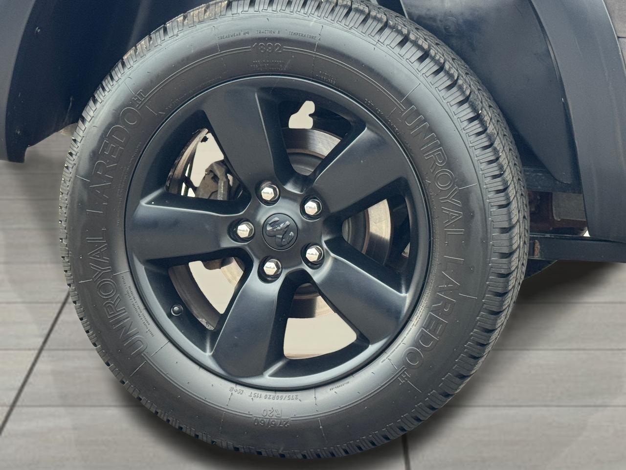 2019 RAM 1500 Classic Warlock 4x4 Crew 5.7L V8 HEMI+Tinted+Remote Start Photo