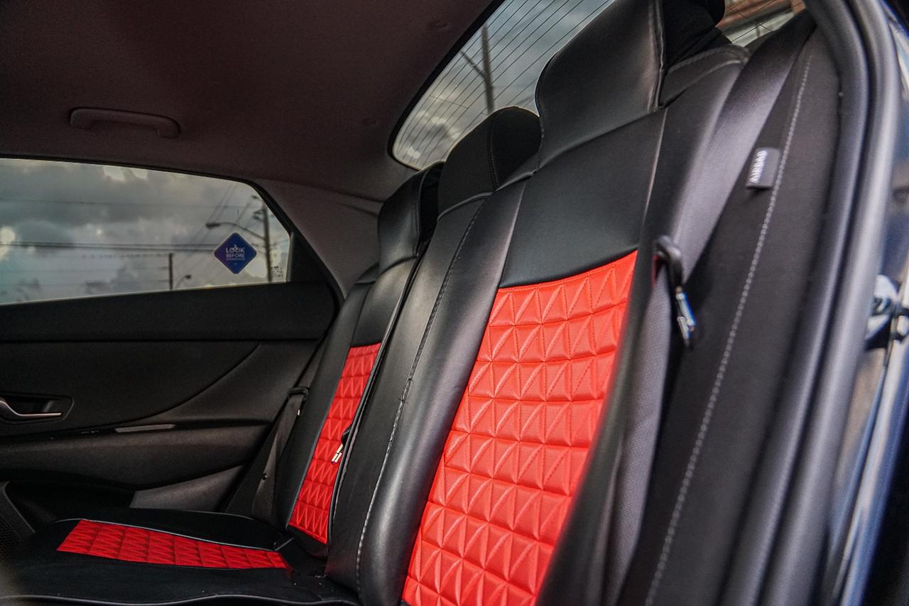 2025 Hyundai Elantra Preferred |TECH PKG|BSM|NAVI|ROOF|HEATED SEATS Photo