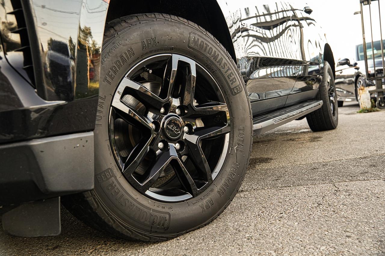 2022 Chevrolet Suburban LT 4WD |DIESEL|ONE OWNER|7 PASS|LDW Photo3