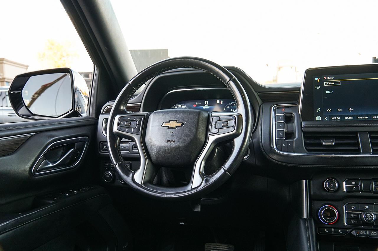 2022 Chevrolet Suburban LT 4WD |DIESEL|ONE OWNER|7 PASS|LDW Photo