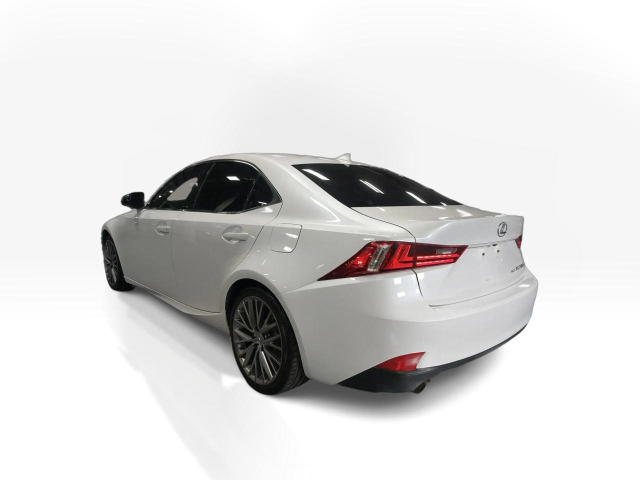 2016 Lexus IS 300 4dr Sdn AWD Photo