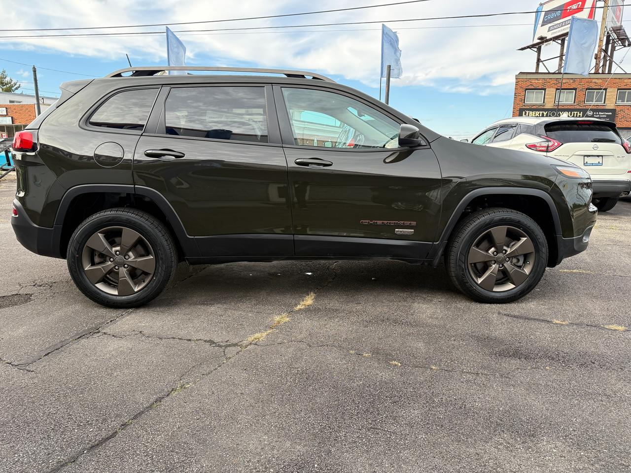 2016 Jeep Cherokee 4WD 4dr 75th Anniversary Photo