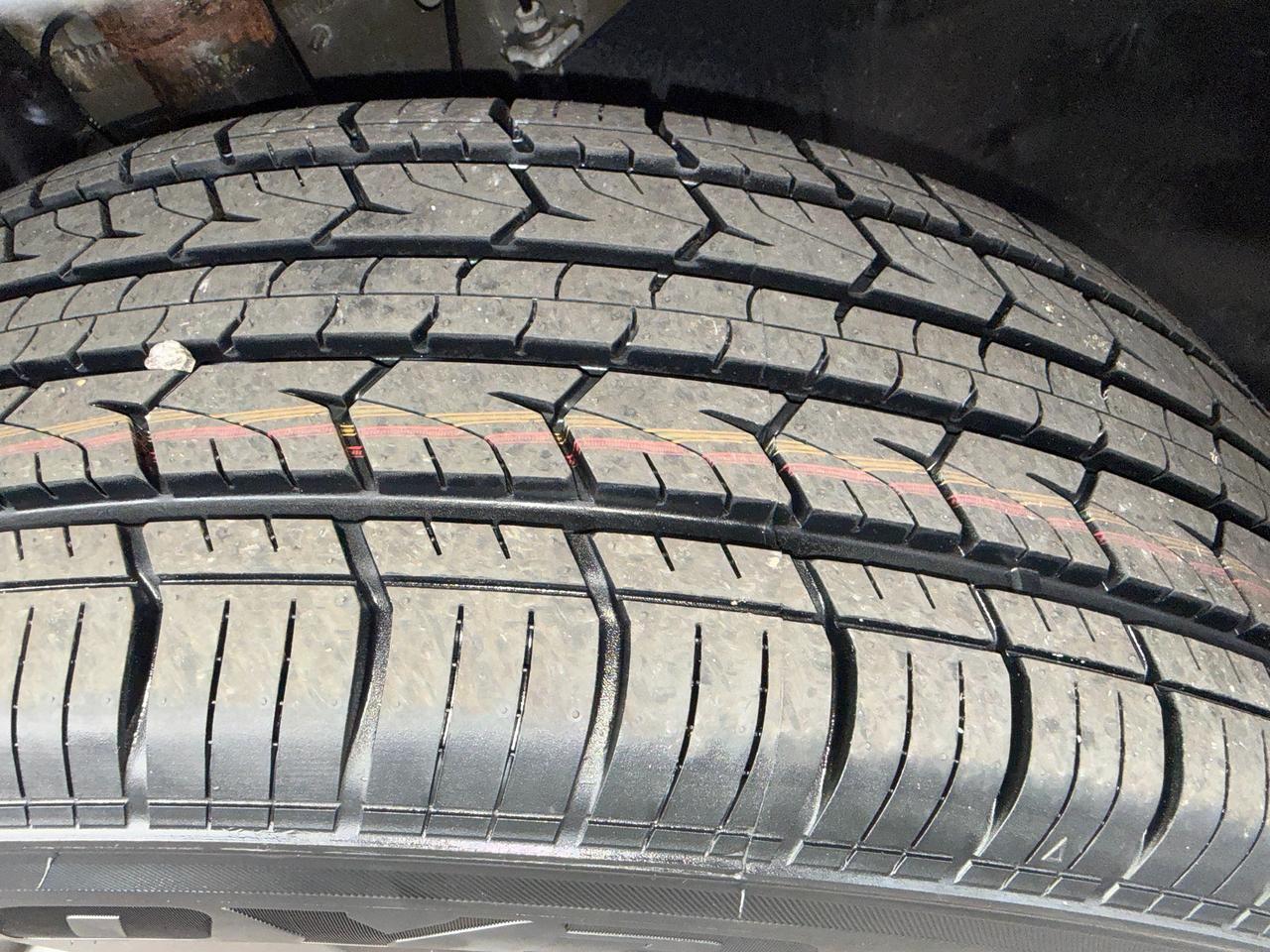 2016 Jeep Cherokee 4WD 4dr 75th Anniversary Photo