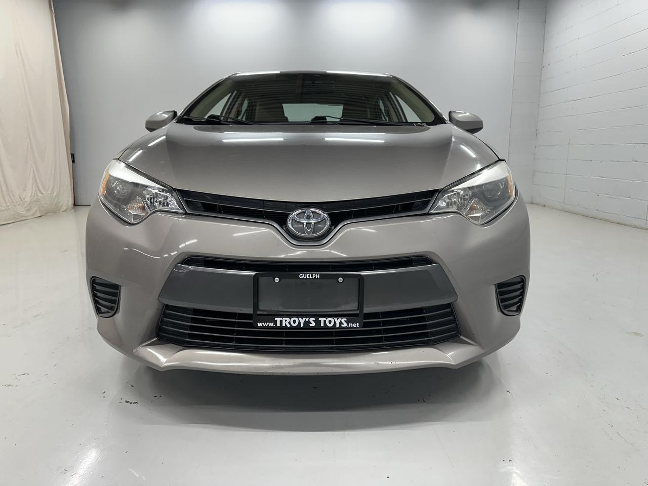 2016 Toyota Corolla LE Photo