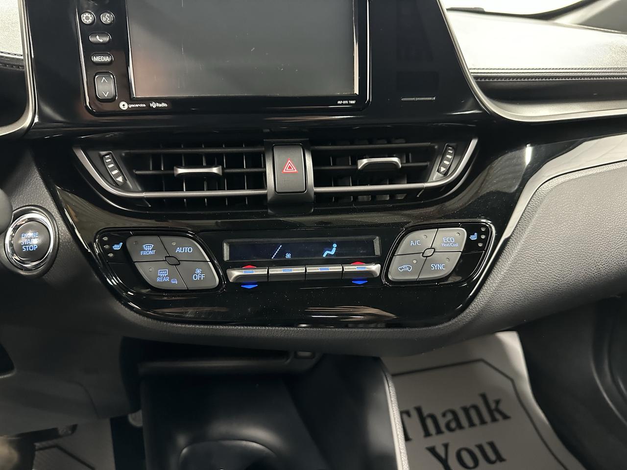 2018 Toyota C-HR XLE Photo