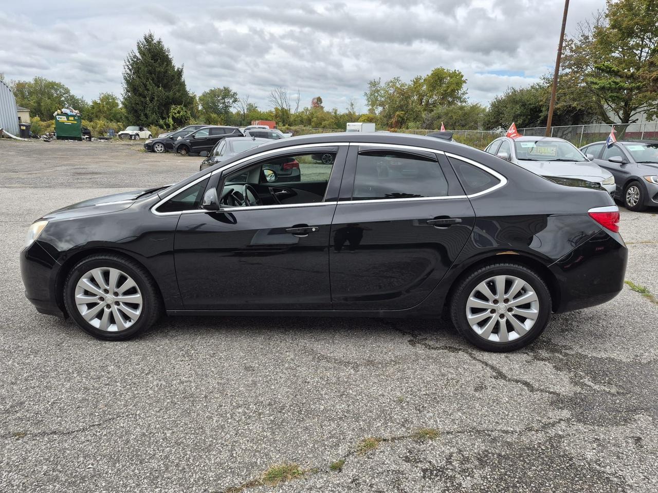 2017 Buick Verano 4dr Sdn Convenience 1 Photo