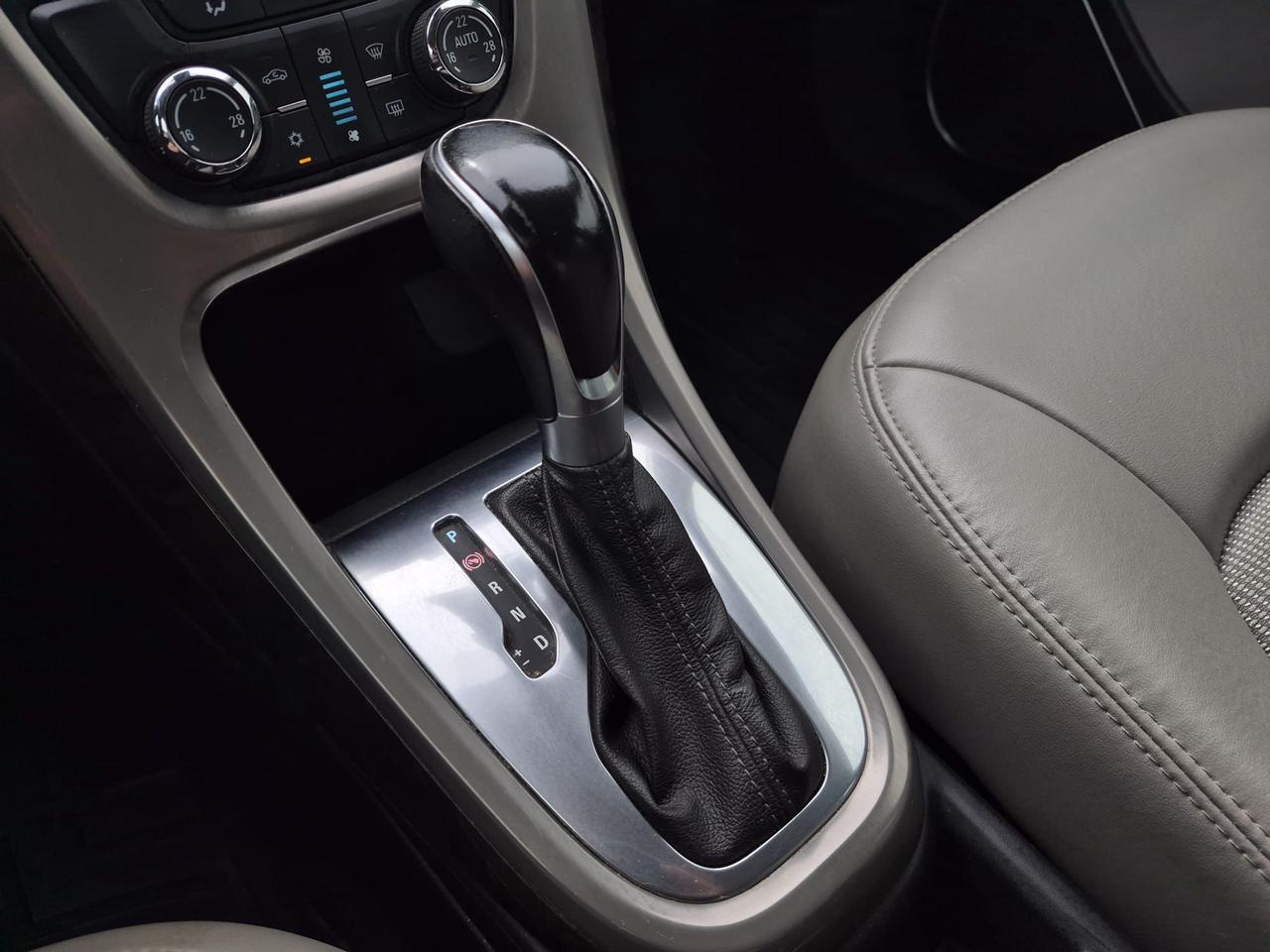 2017 Buick Verano 4dr Sdn Convenience 1 Photo