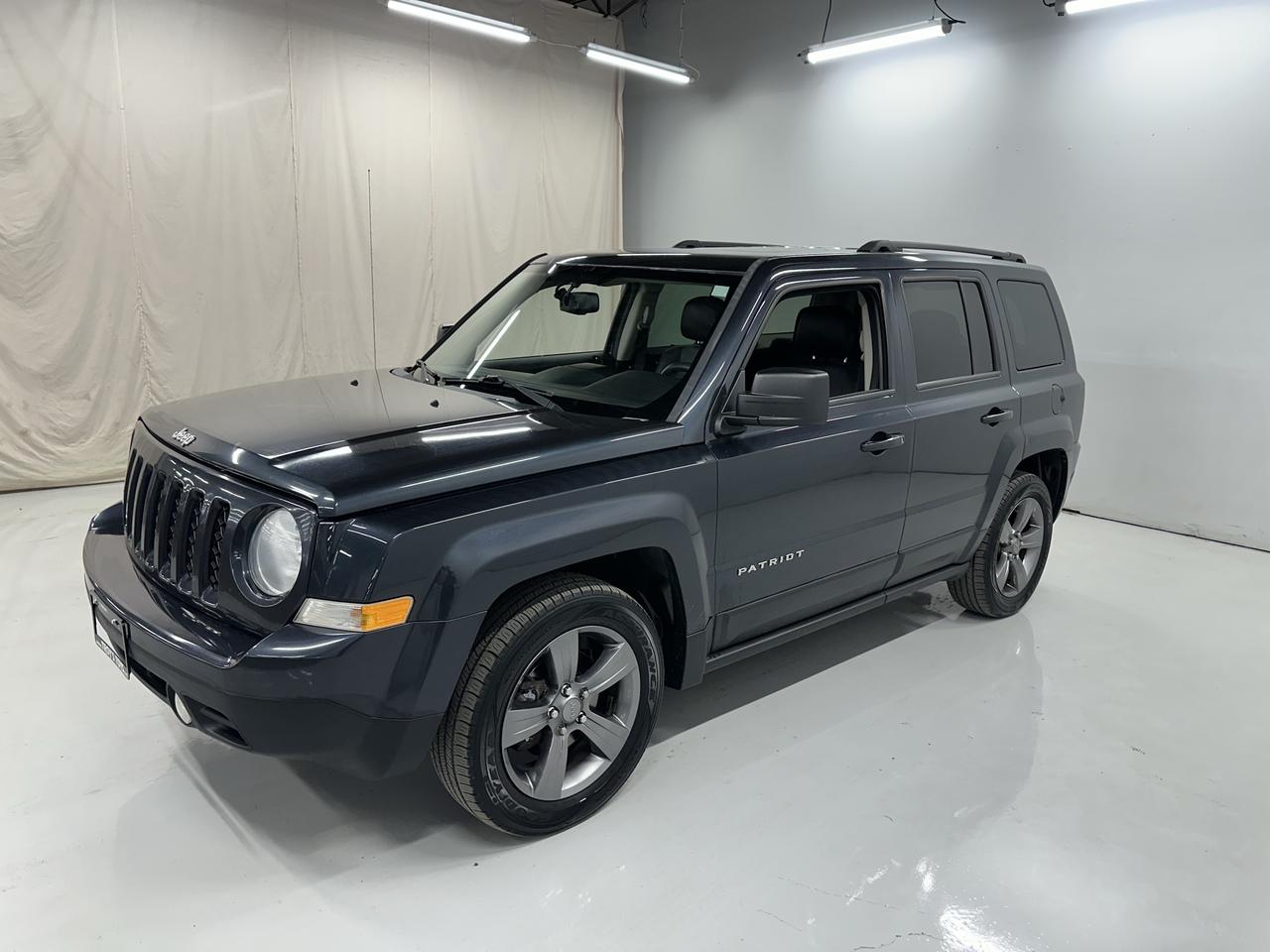 2015 Jeep Patriot 4WD 4dr High Altitude Photo3