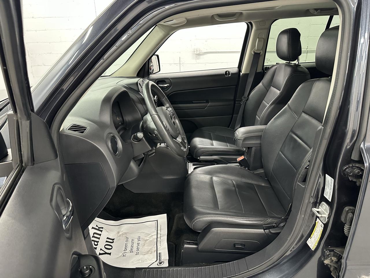 2015 Jeep Patriot 4WD 4dr High Altitude Photo27