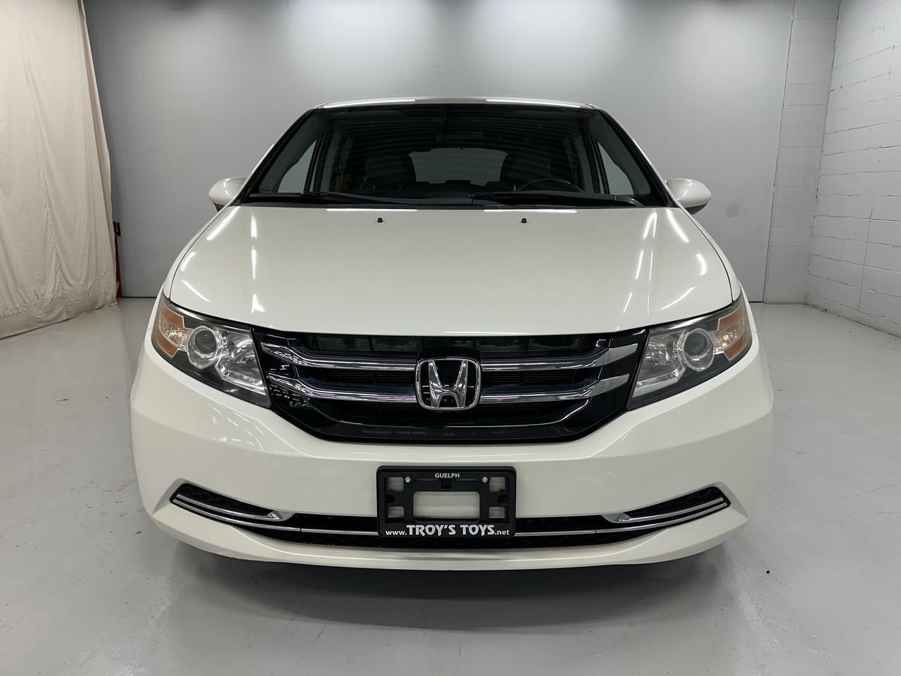 2017 Honda Odyssey EX Photo5