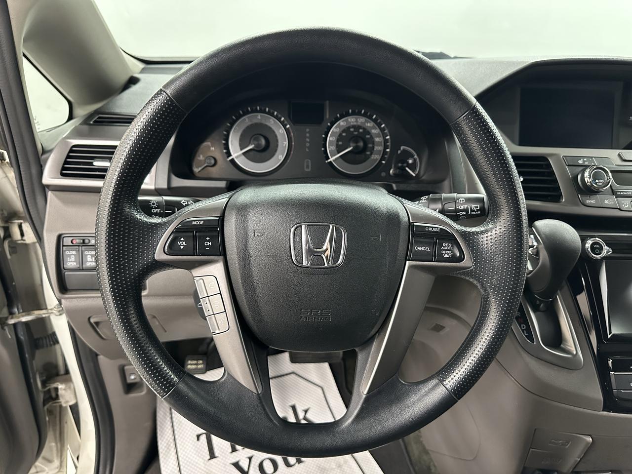 2017 Honda Odyssey EX Photo15