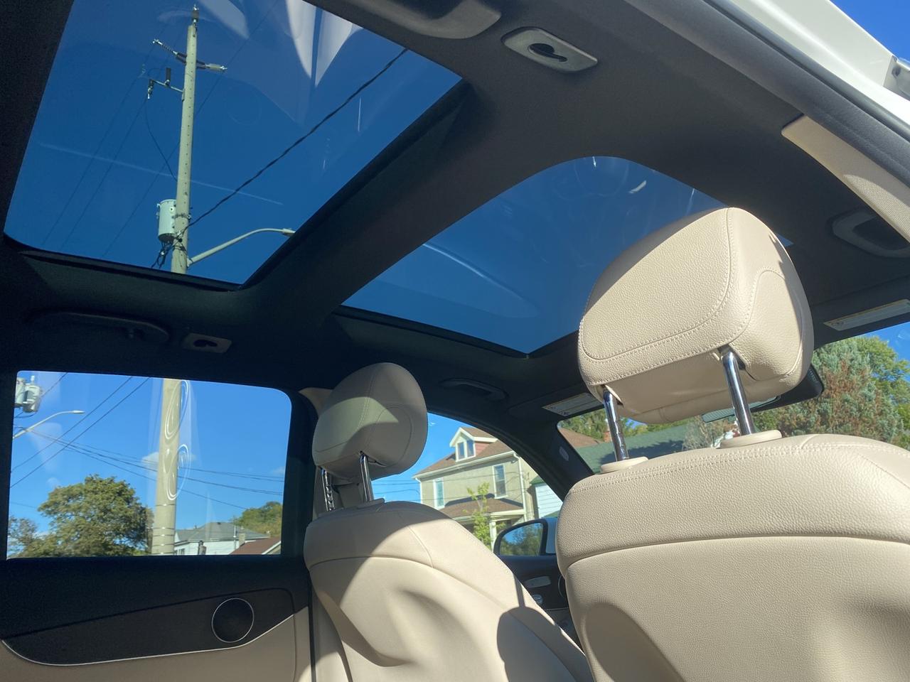 2021 Mercedes-Benz GLC-Class GLC300 4MATIC Photo