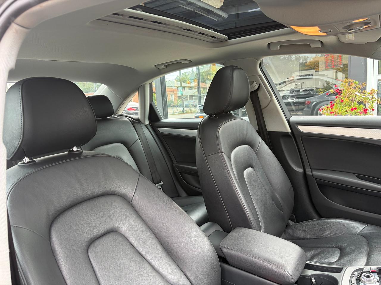 2014 Audi A4 Technik Photo