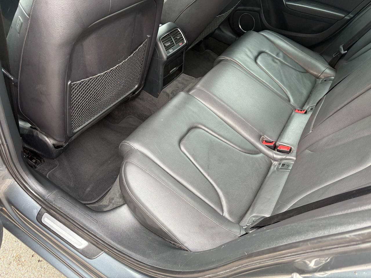 2014 Audi A4 Technik Photo