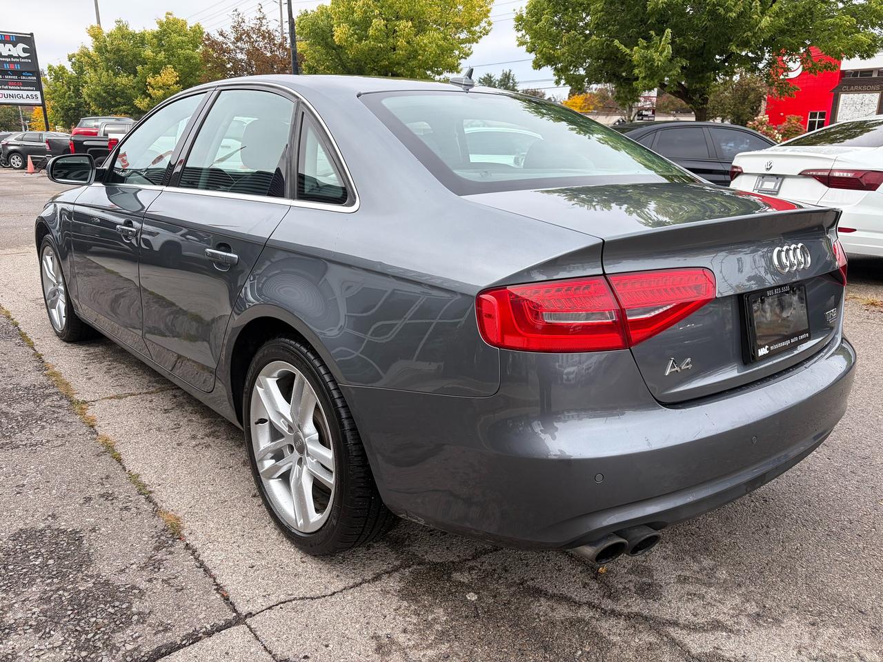 2014 Audi A4 Technik Photo2