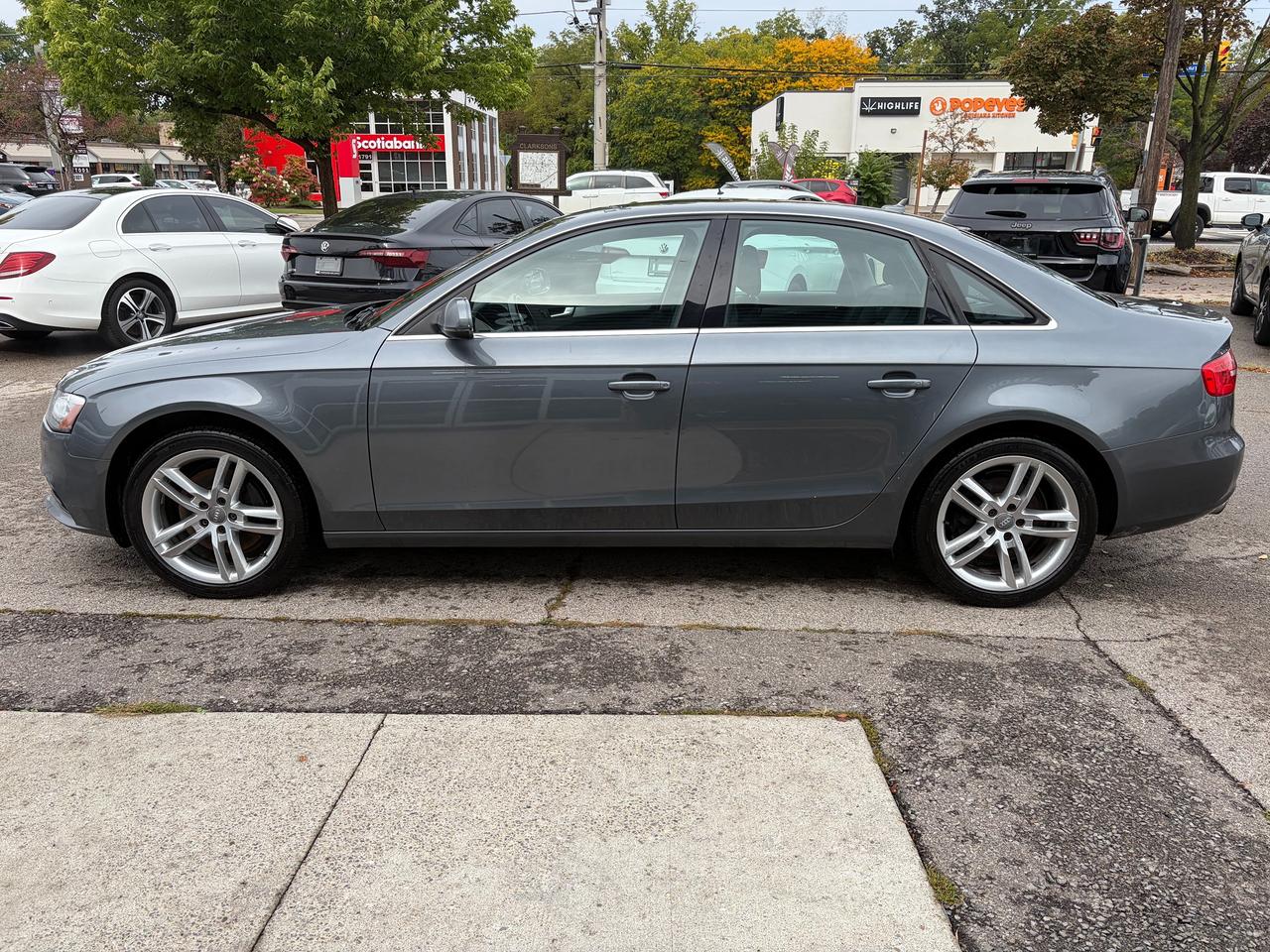 2014 Audi A4 Technik Photo1