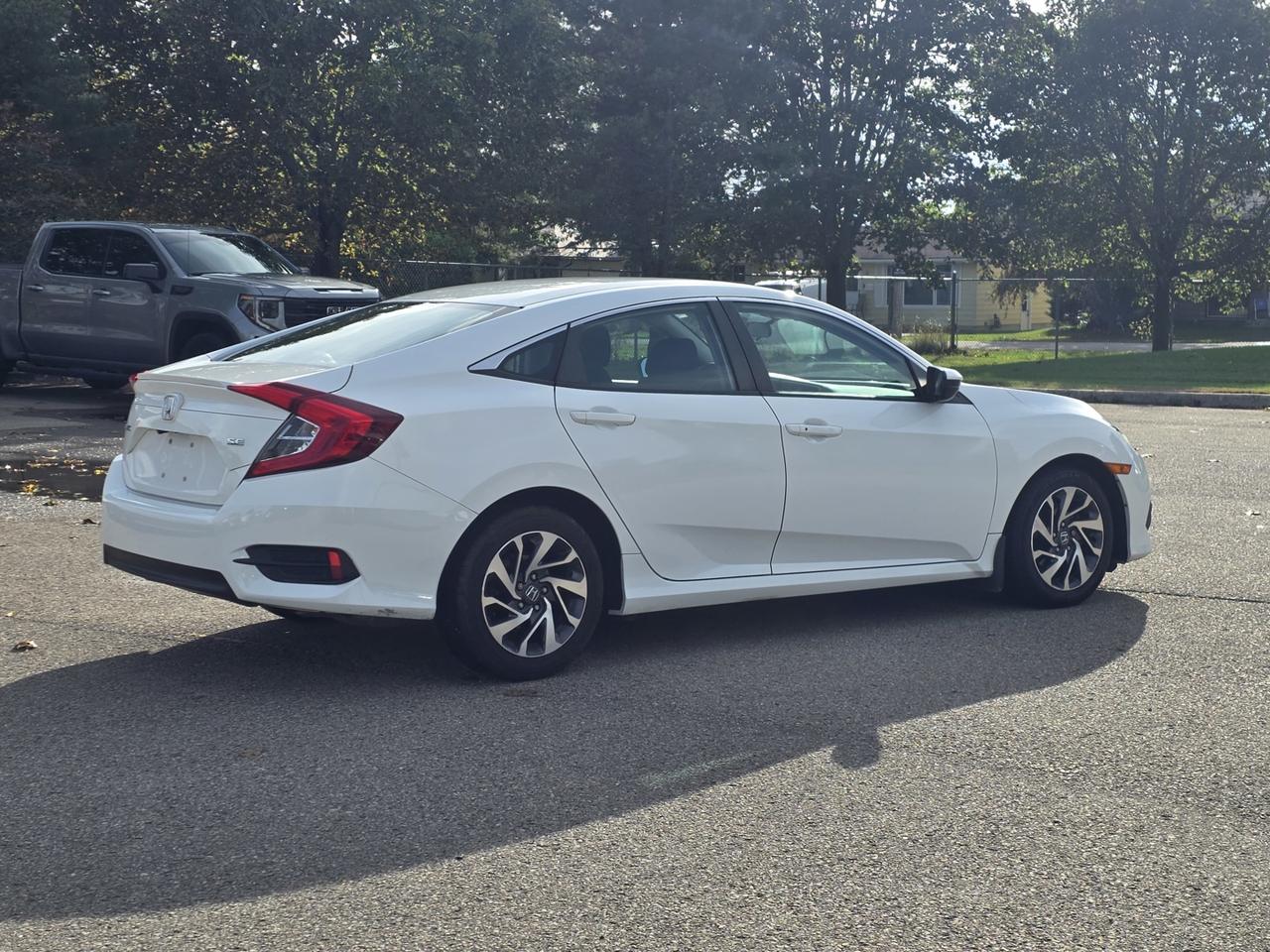 2018 Honda Civic LX Honda Sensing Sedan CVT Photo4