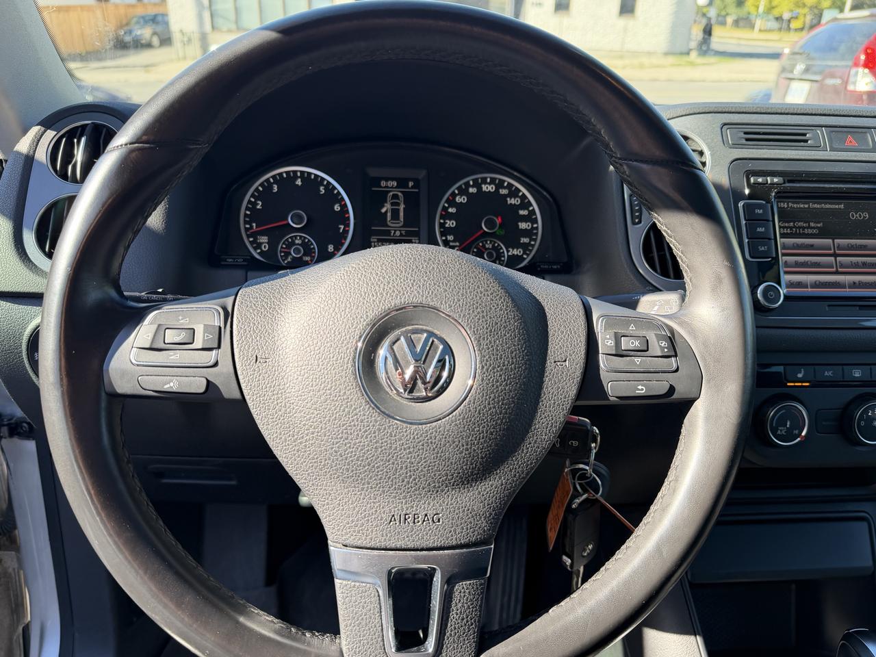 2014 Volkswagen Tiguan Trendline Photo