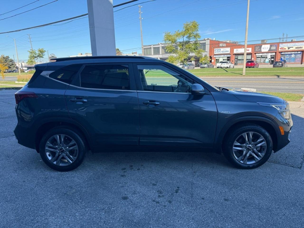 2022 Kia Seltos EX AWD * LEATHER * SUNROOF * BLIND SPOT - Photo #4