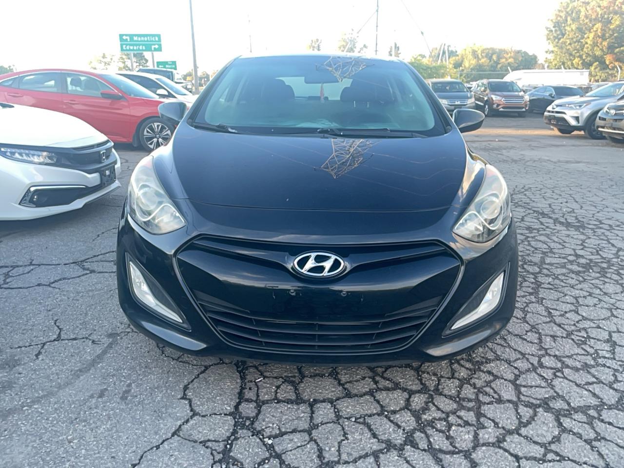 Black 2013 Hyundai Elantra GT Hatchback Automatic