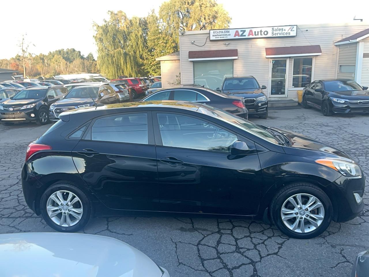 2013 Hyundai Elantra GT GLS Photo2