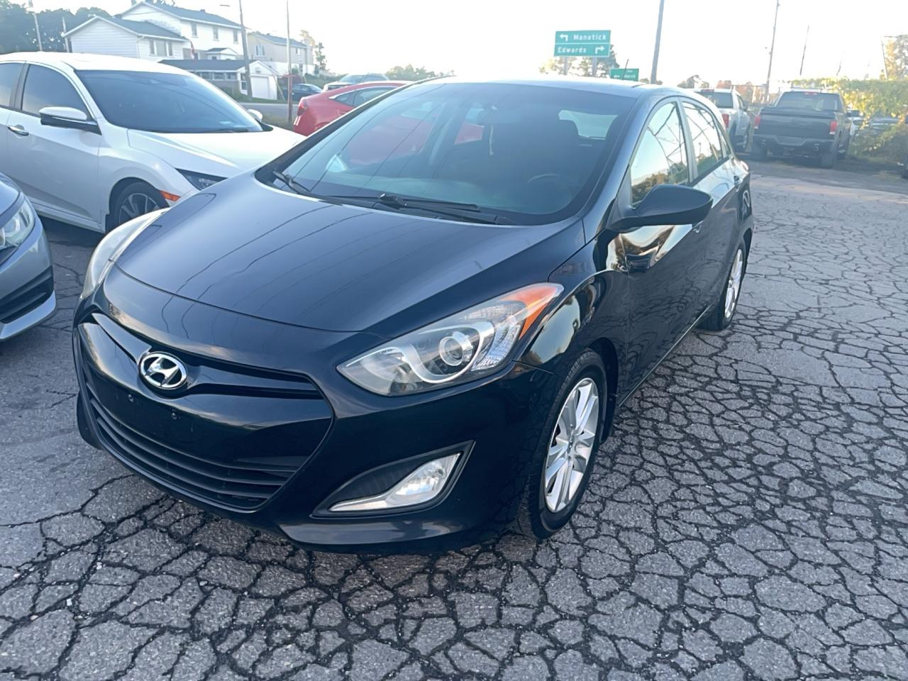 2013 Hyundai Elantra GT GLS Photo