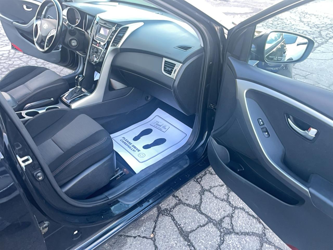 2013 Hyundai Elantra GT GLS Photo