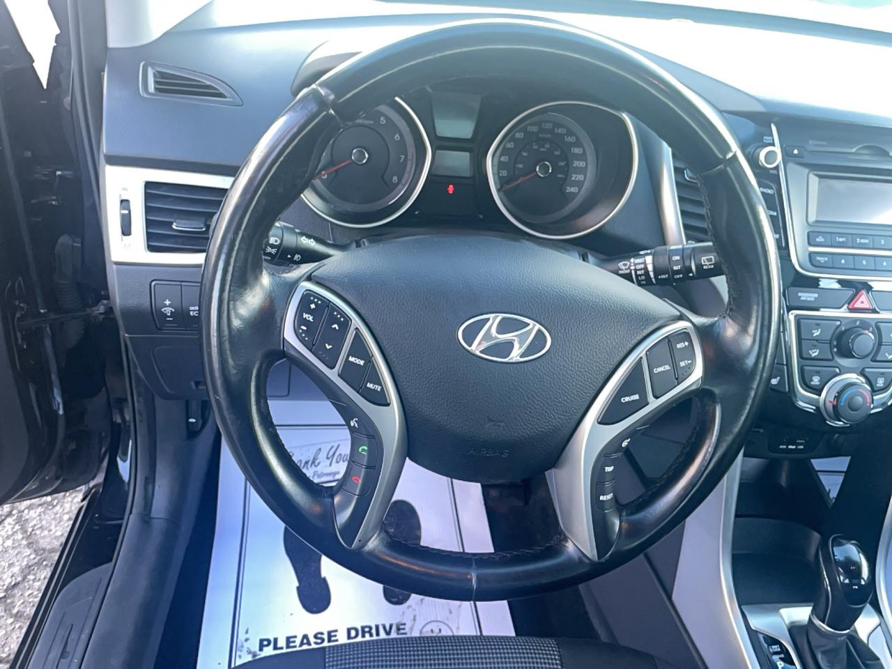 2013 Hyundai Elantra GT GLS Photo