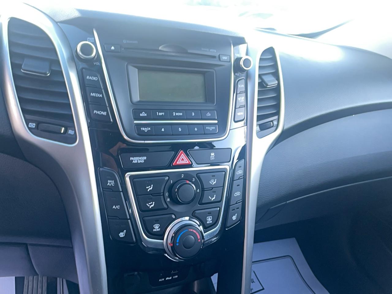 2013 Hyundai Elantra GT GLS Photo
