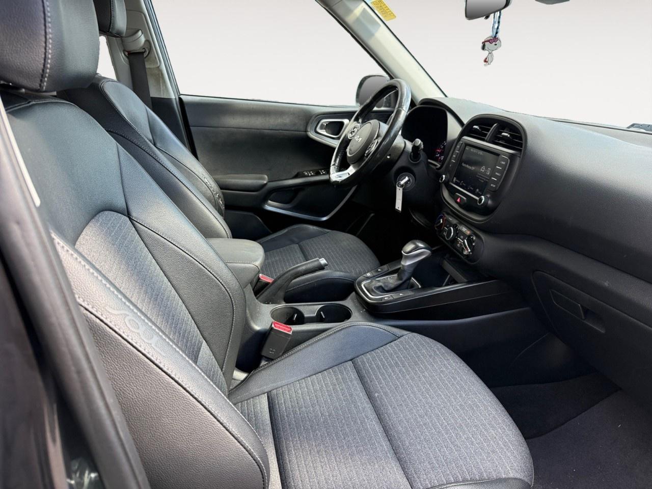 2022 Kia Soul EX  IVT Photo