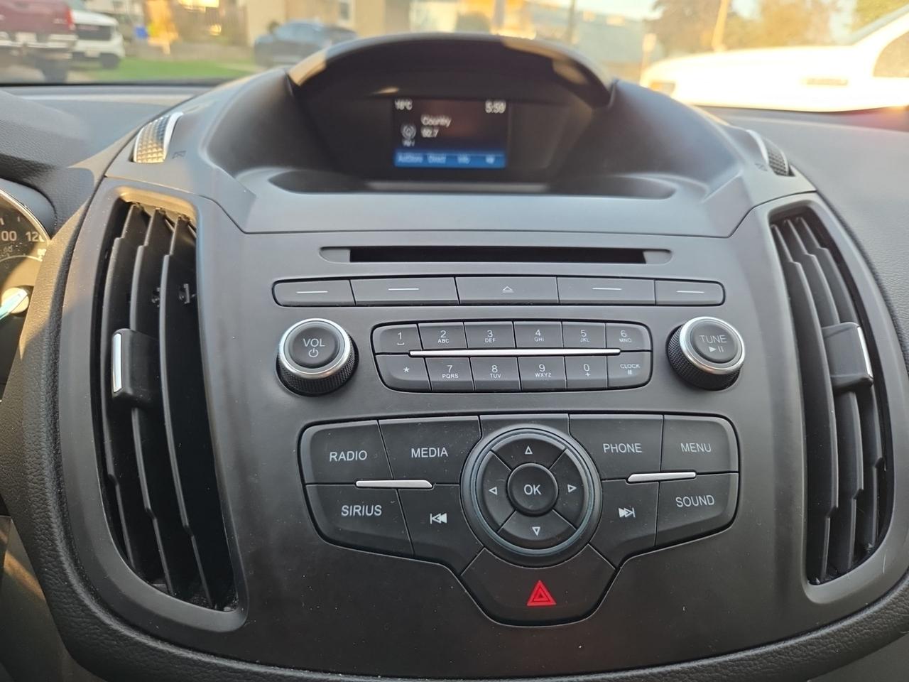 2018 Ford Escape SE Photo