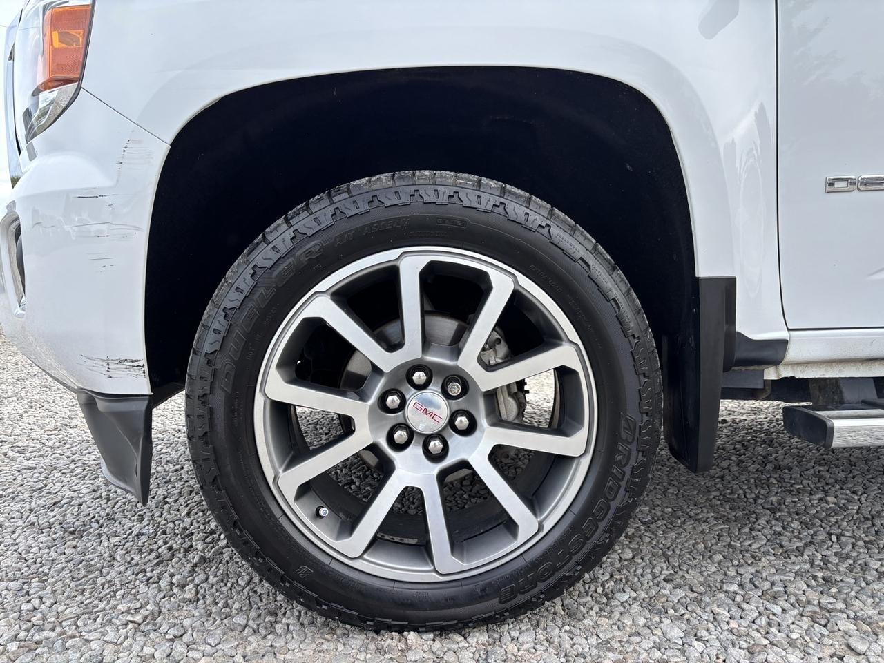 2020 GMC Canyon Denali Photo