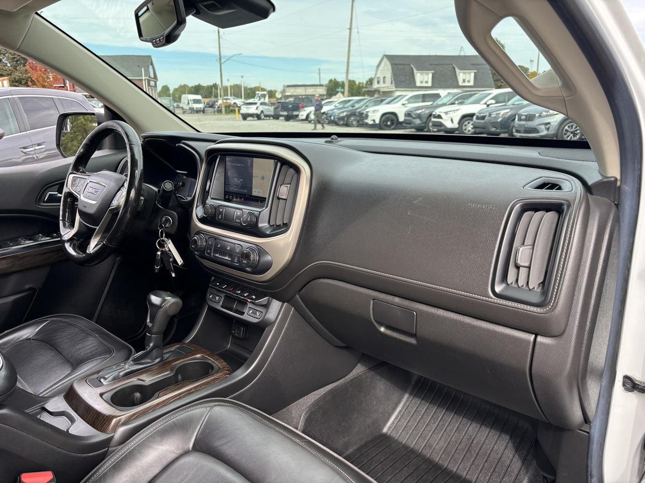 2020 GMC Canyon Denali Photo