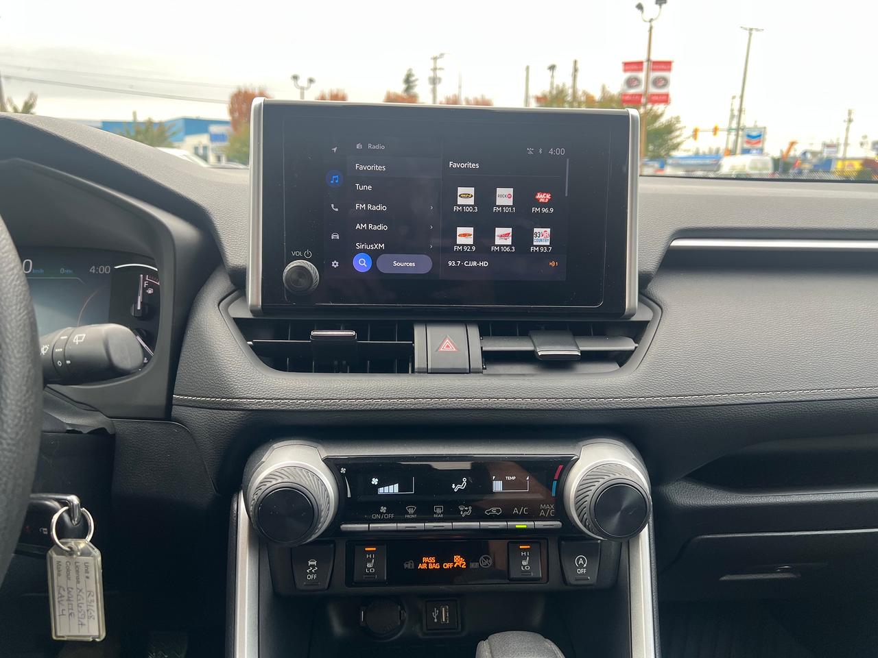 2024 Toyota RAV4 LE Photo