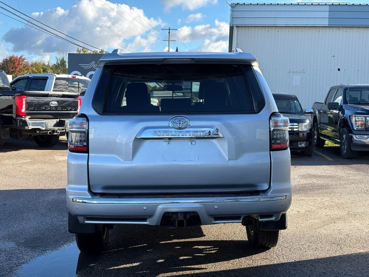 2014 Toyota 4Runner 4WD 4DR V6 SR5 Photo