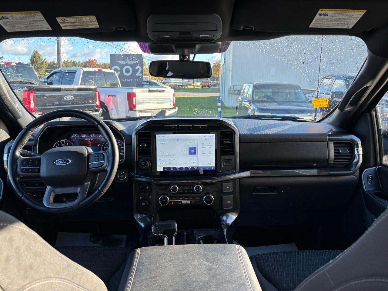 2022 Ford F-150 XLT 4WD SuperCrew 5.5' Box Photo