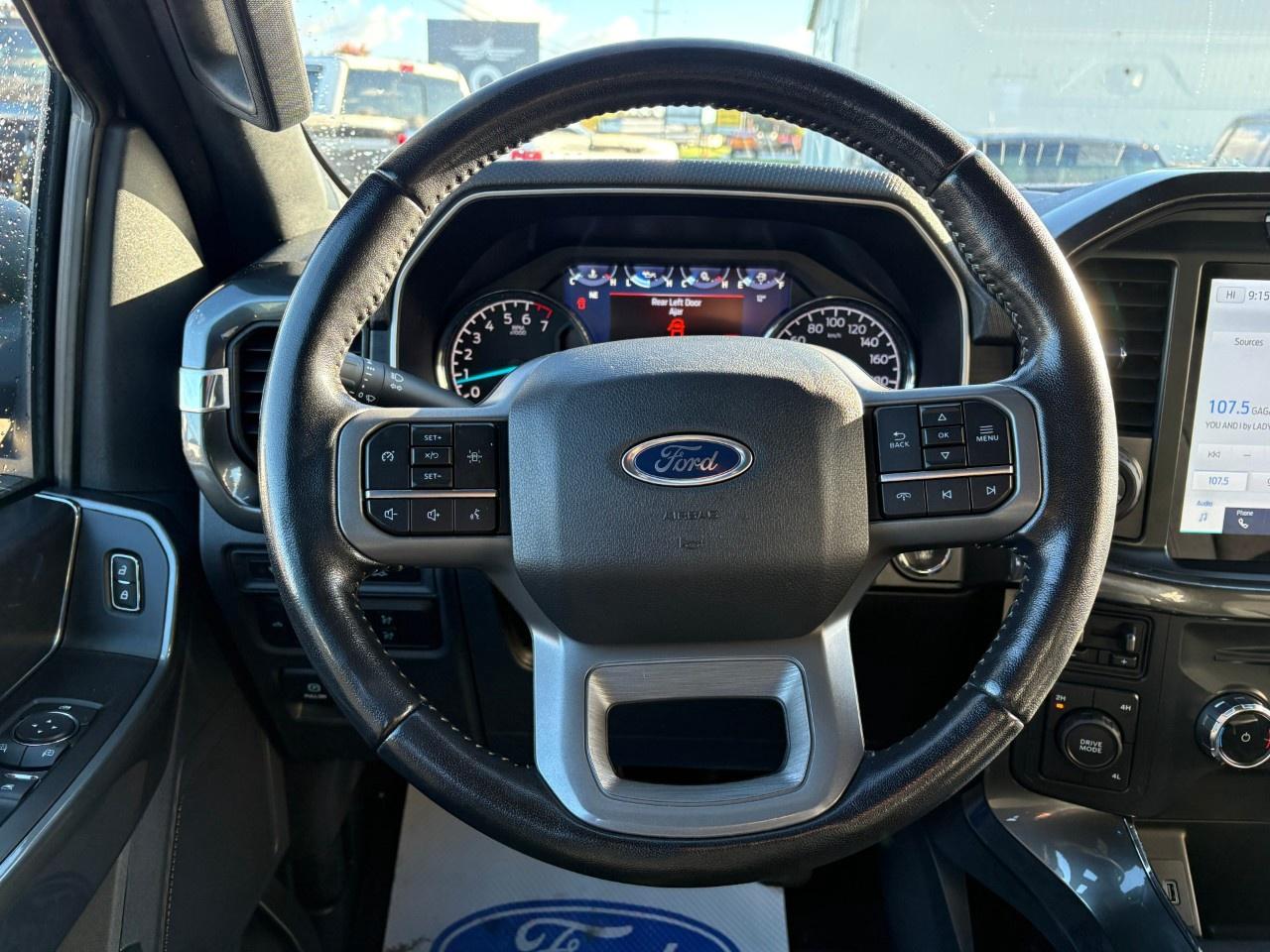 2022 Ford F-150 XLT 4WD SuperCrew 5.5' Box Photo